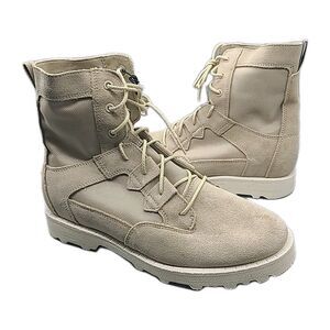 Sorel Women boots Caribou OTM Waterproof beige combat fabric  Size US 11 new